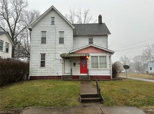 1202 5th St NE, Canton, OH 44704