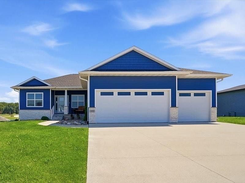 1st image of 209 Willow Oak Dr