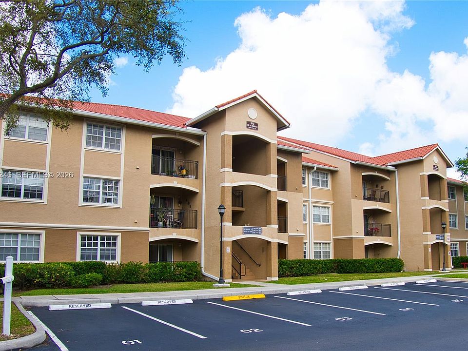 1st image of 100 SW 117th Ter #2303