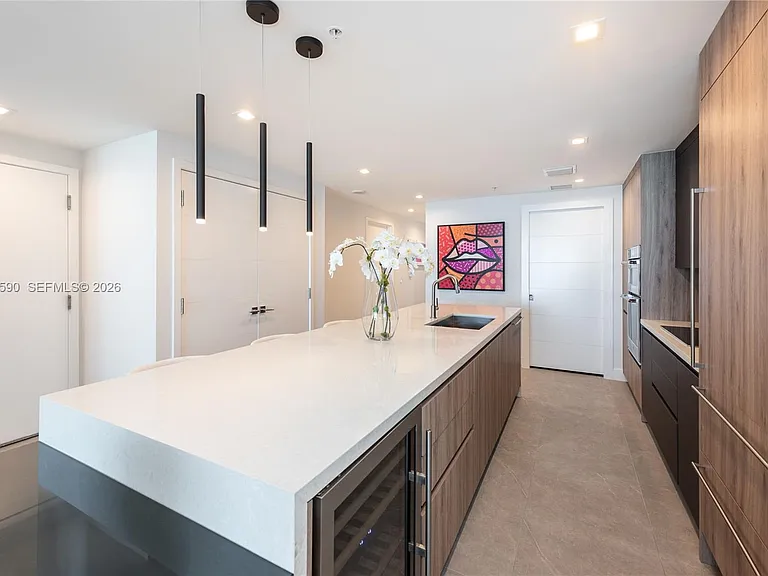 3801 Collins Ave #1502 — Photo 13
