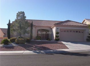 10205 Middle Ridge Dr, Las Vegas, NV 89134