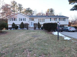 7 Otter Cir, Billerica, MA 01821