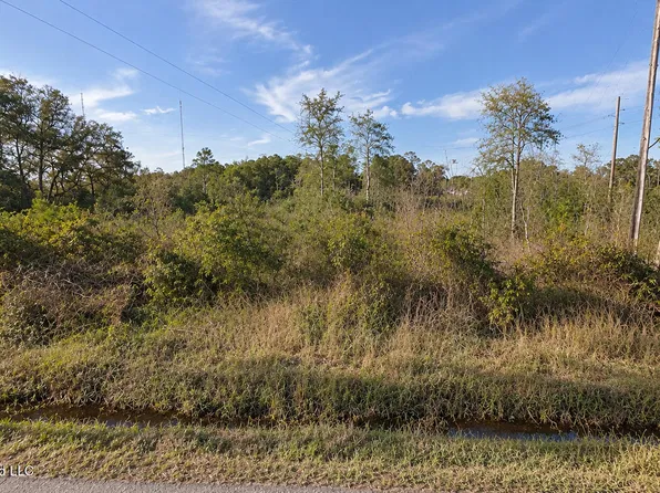 41 Catalina, Waveland, MS 39576