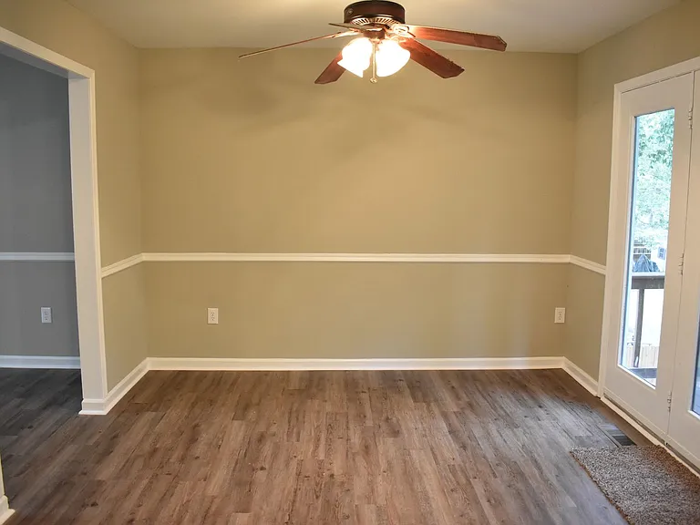 5405 Lee White Ln — Photo 7
