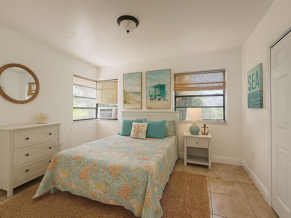 Bedroom (furniture not included)