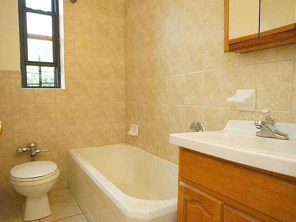 5th image of 529 E 235th St APT 6G