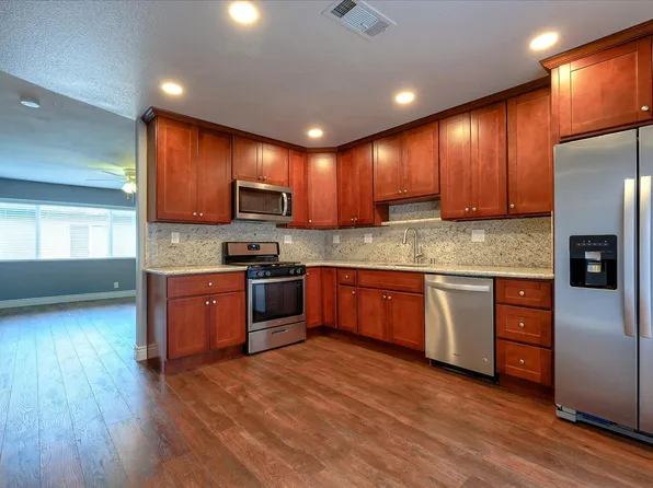 840 S Livermore Ave, Livermore, CA 94550