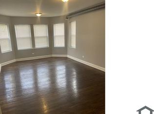 1215 W 81st St #1, Chicago, IL 60620