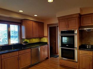 701 River Ave, Providence, RI 02908