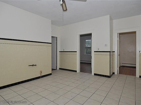 4th image of 339 Farmington Ave