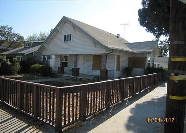 1st image of 6203 Comstock Ave