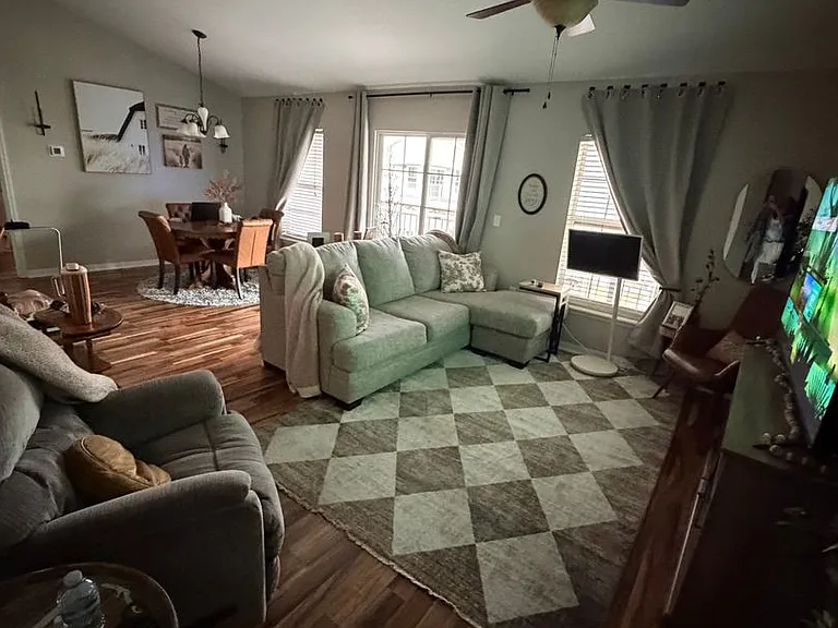 2319 Tanbark Ridge Pl — Photo 6