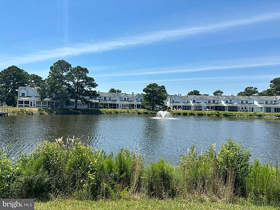 2nd image of 38265 Cardinal Ln Unit 122