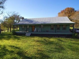 718 E Riverside Dr, Bastrop, TX 78602