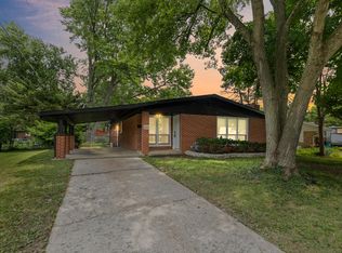 506 N 44th St, Belleville, IL 62226