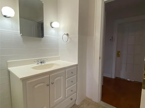 1341 Palisade Avenue image 6 of 10