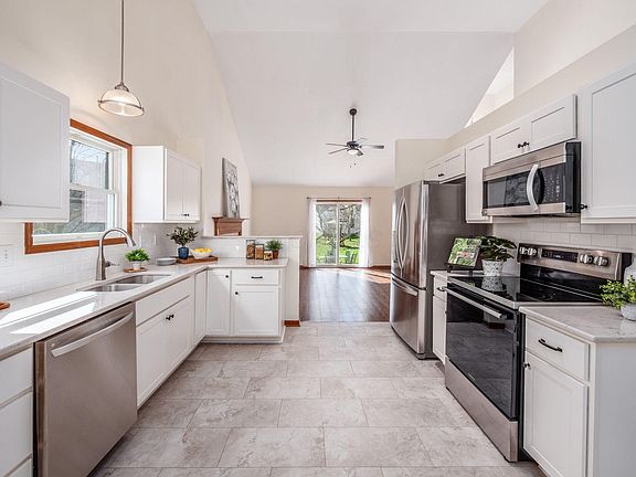 2nd image of 5287 Genoa Farms Blvd