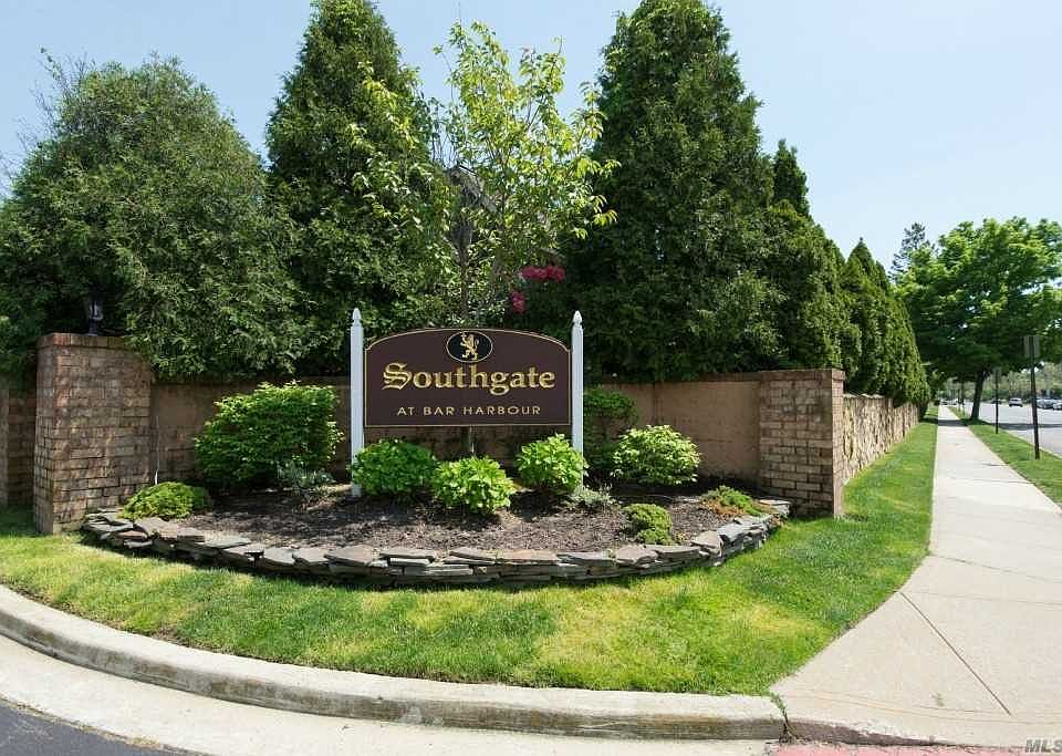 1st image of 163 Southgate Dr