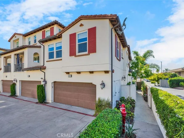 17537 Reflections Ct, Fountain Valley, CA 92708