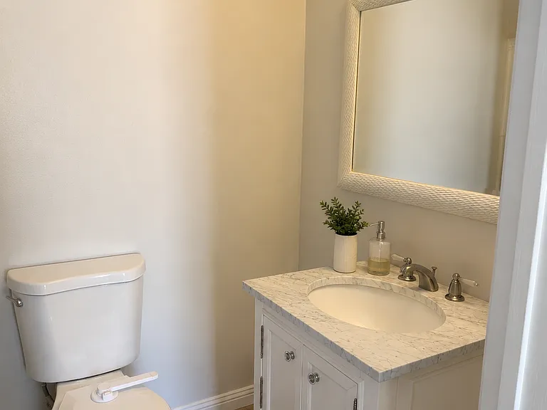 1805 Meridian Ave #4 — Photo 1