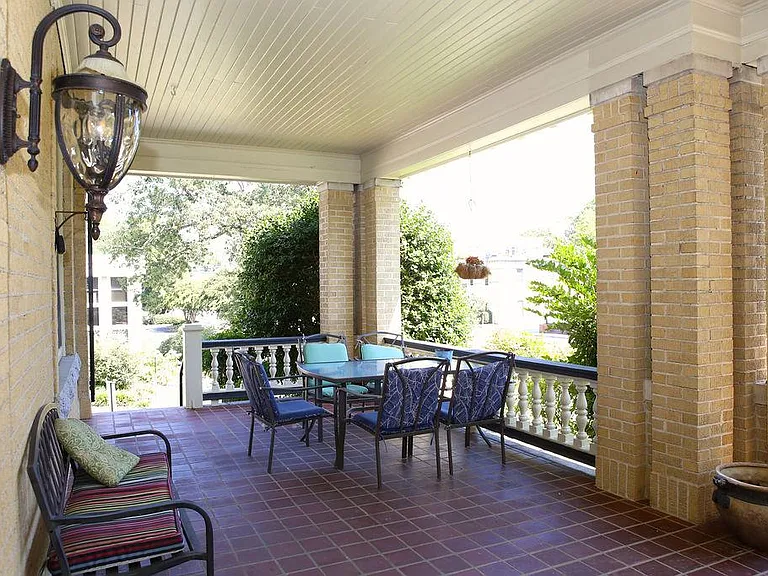 817 N Elm St #E — Photo 39