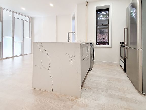 2nd image of 212 Lafayette St #4E