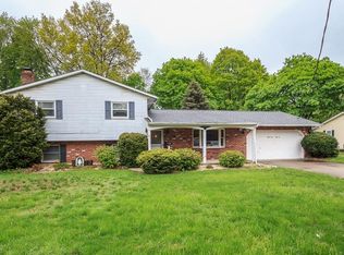 8966 Jackson St, Mentor, OH 44060