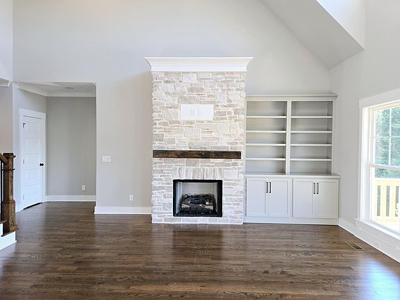 5th image of 1700 Criswell Ct #34