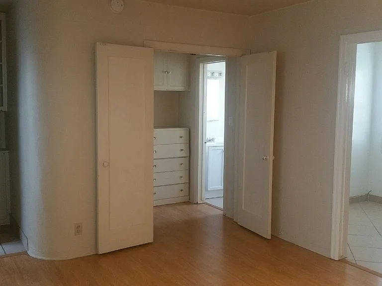 86 Bennett Ave #2 — Photo 2