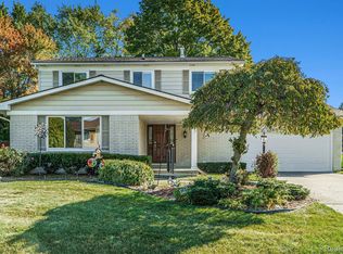 22690 Heatherbrae Way, Novi, MI 48375