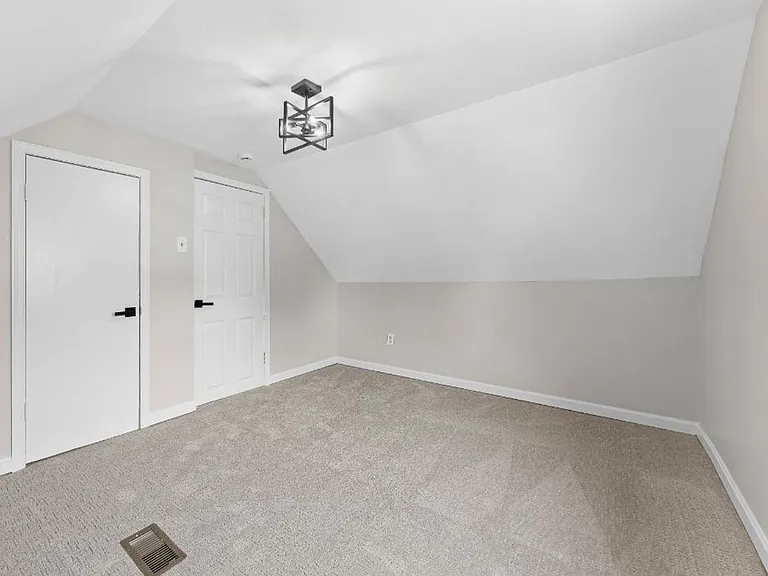 800 Market St — Photo 18