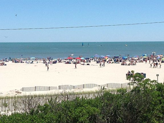 2nd image of 3700 Boardwalk APT 212