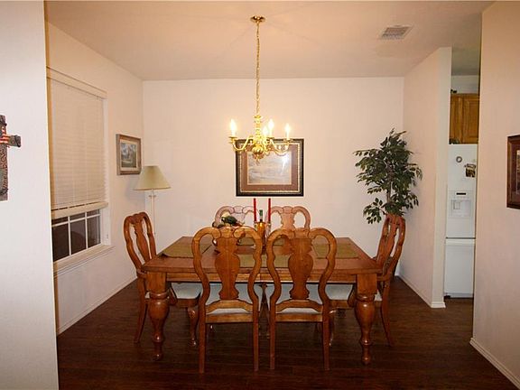 3rd image of 4113 Aldenham Dr