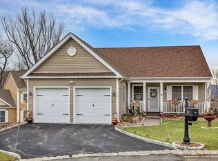 19 Stillman Wye, Monroe, NY 10950