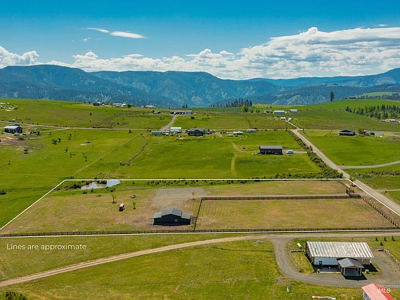 5th image of Nka Mountain View Ln