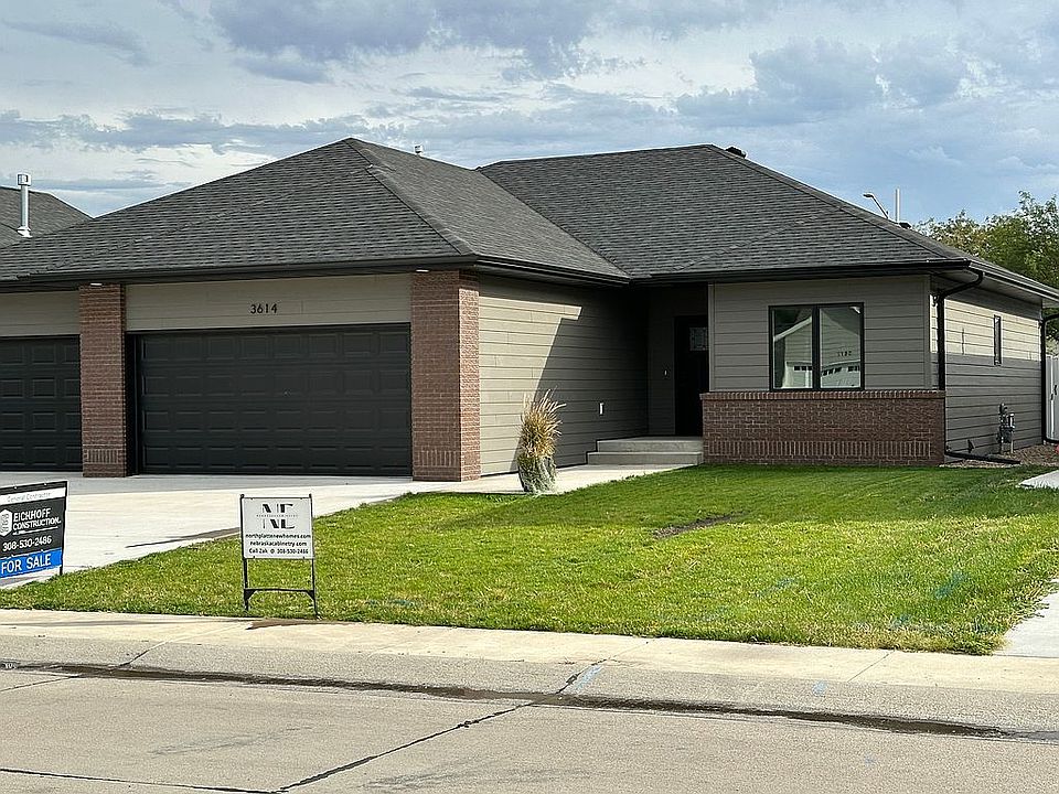 1st image of 3614 Hummingbird Dr