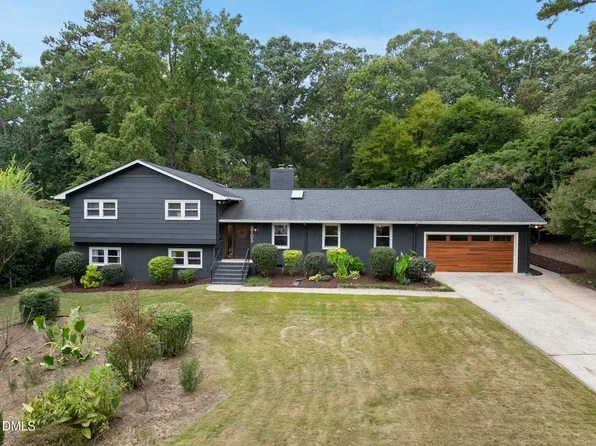 5105 Shamrock Dr, Raleigh, NC 27612