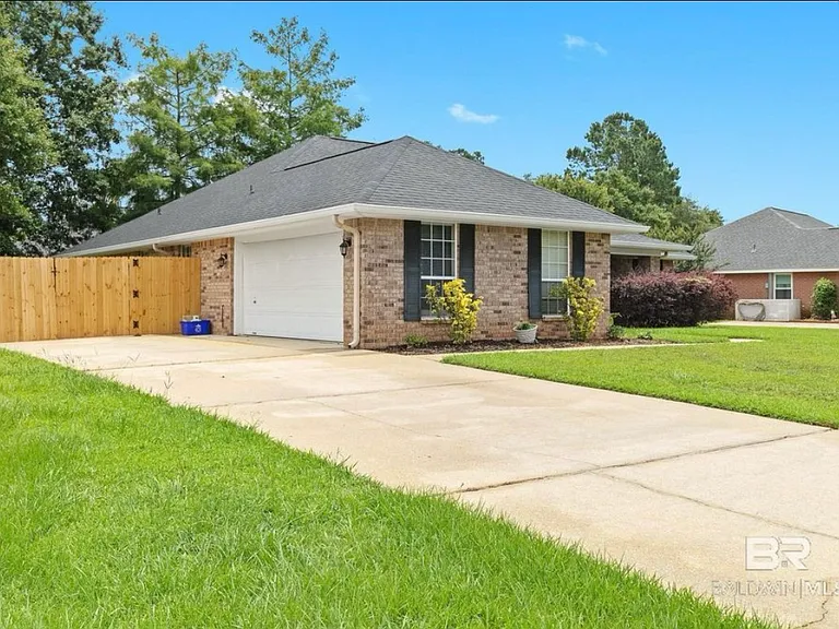Destrehan Rd — Photo 2