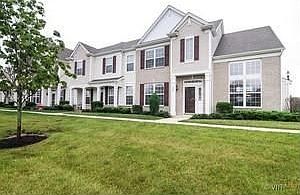 1st image of 535 Topeka Dr