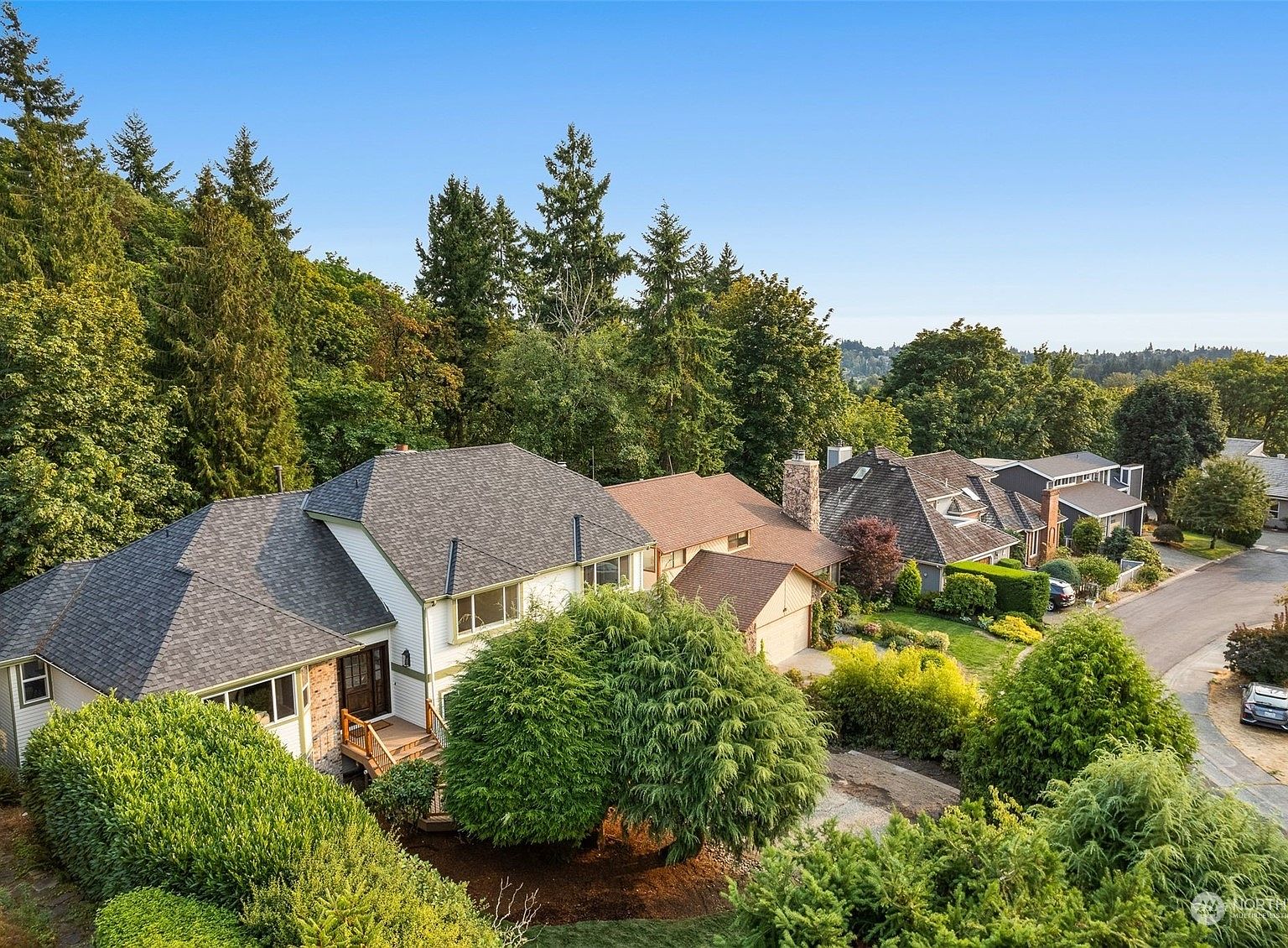 13701 SE 58th Place, Bellevue, WA 98006 | Zillow