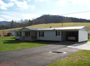 1656 Slab Town Rd, Sugar Grove, VA 24375