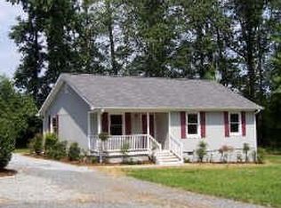 9219 Fair Oaks Rd, Chapel Hill, NC 27516