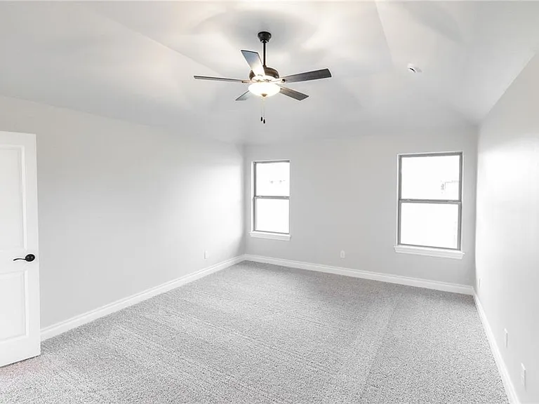 12616 Velvet Ash Ave — Photo 9