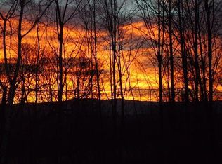 416 Huckle Hill Rd, Bernardston, MA 01337