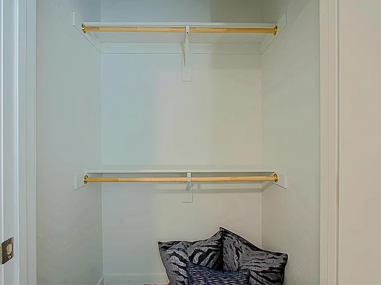 Luxana Apartments — Photo 19