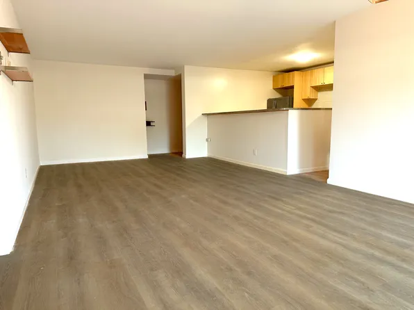 12955 Riverside Dr APT 105, Sherman Oaks, CA 91423