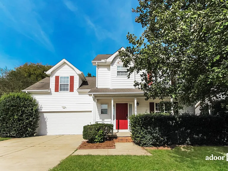 1512 Mineral Springs Rd — Photo 1