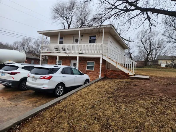 113 N 5th St, Weatherford, OK 73096