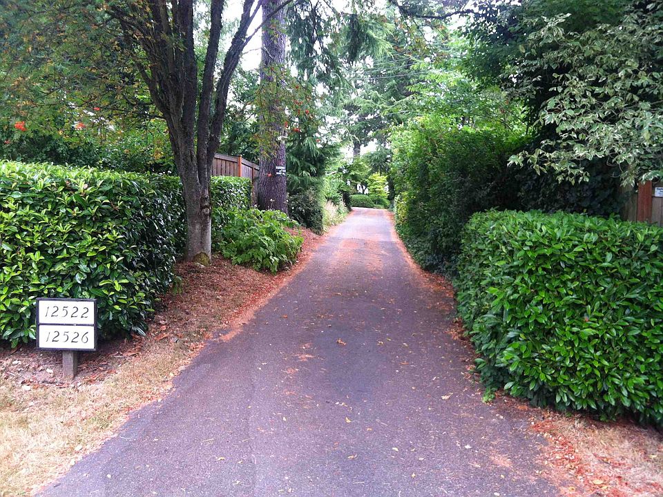 1st image of 12522 39th Ave NE