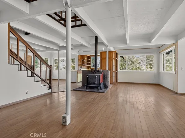 405 Old Cottonwood Creek Rd, Hornbrook, CA 96044